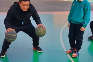 篮球训练辛苦视频教学